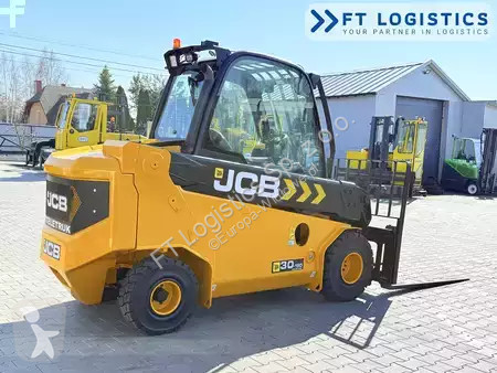 Teleskopický manipulátor JCB