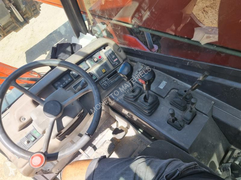 رافعة شوكية تلسكوبية Manitou SLT