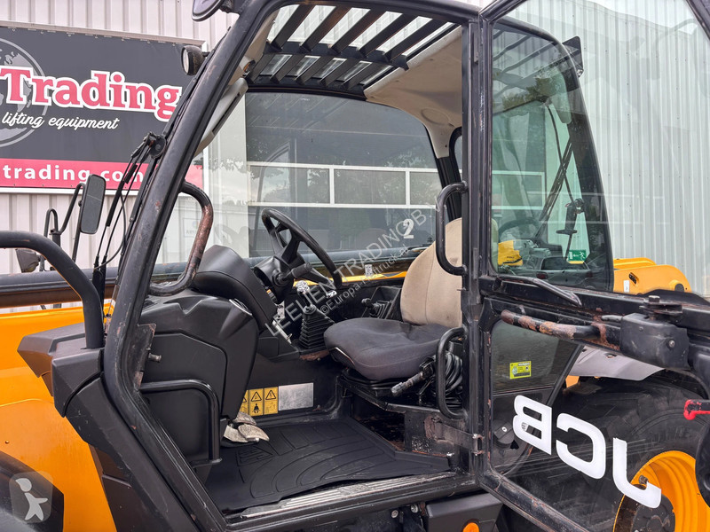رافعة شوكية تلسكوبية JCB HiViz telehandler,...