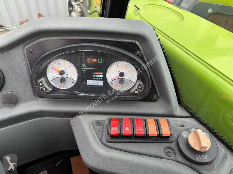 Телескопический погрузчик Claas  SCORPION 756