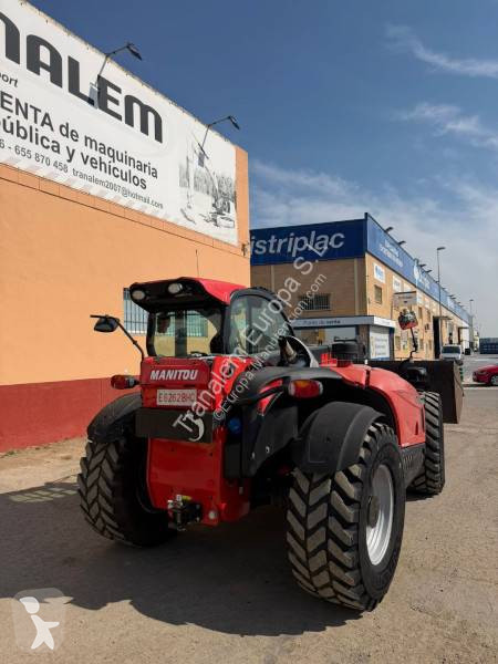 رافعة شوكية تلسكوبية Manitou