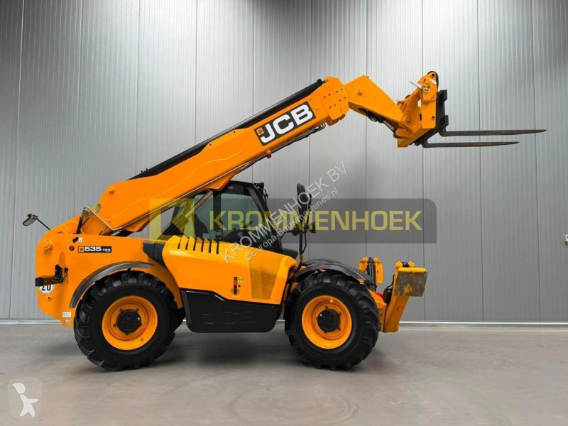 رافعة شوكية تلسكوبية JCB HiViz