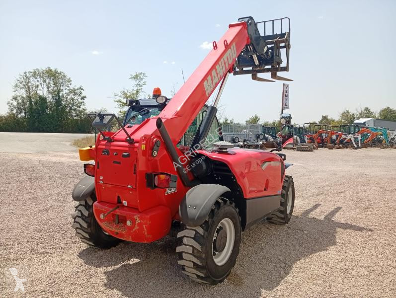 Teleskopický manipulátor Manitou  MT625