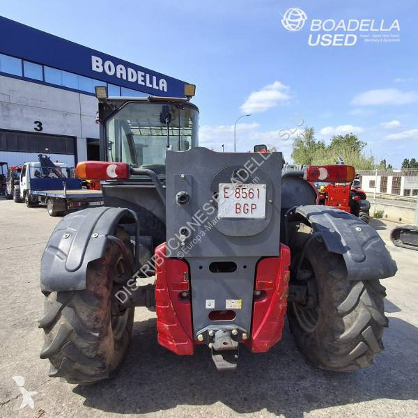 رافعة شوكية تلسكوبية Massey Ferguson 9407S