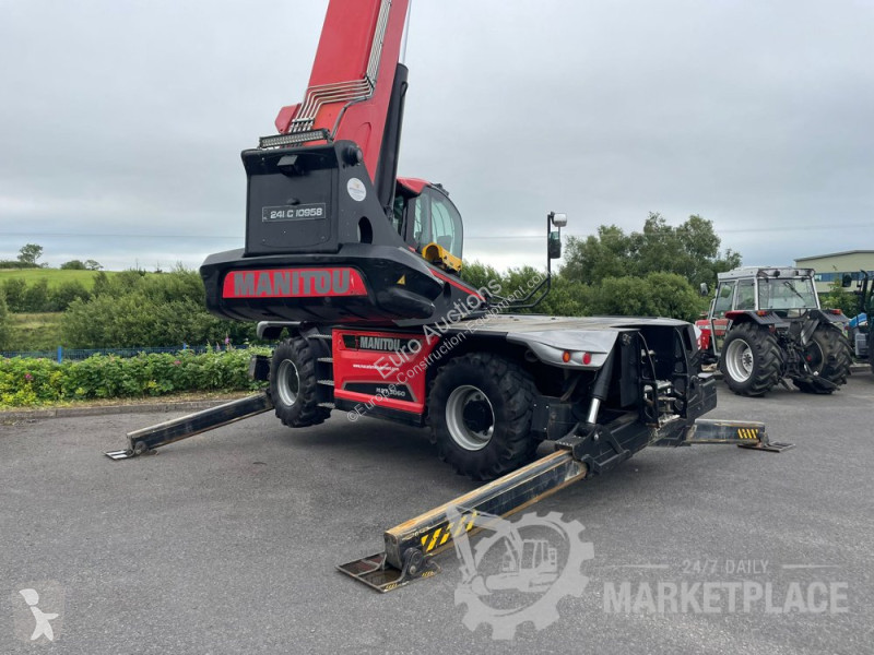 Телескопічний навантажувач Manitou MRT 3060