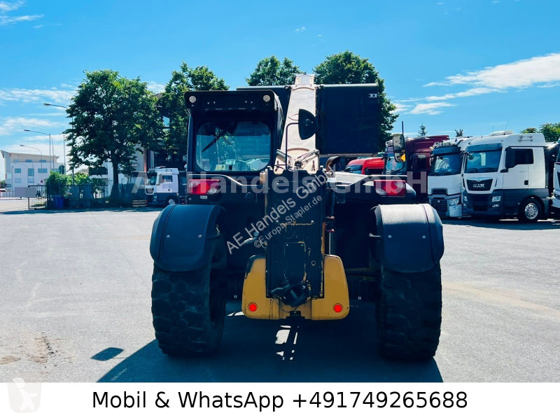 رافعة شوكية تلسكوبية Caterpillar TH408D...