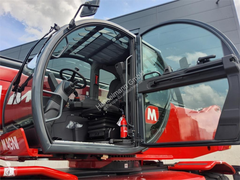Teleskopisk truck Magni RTH 8.51
