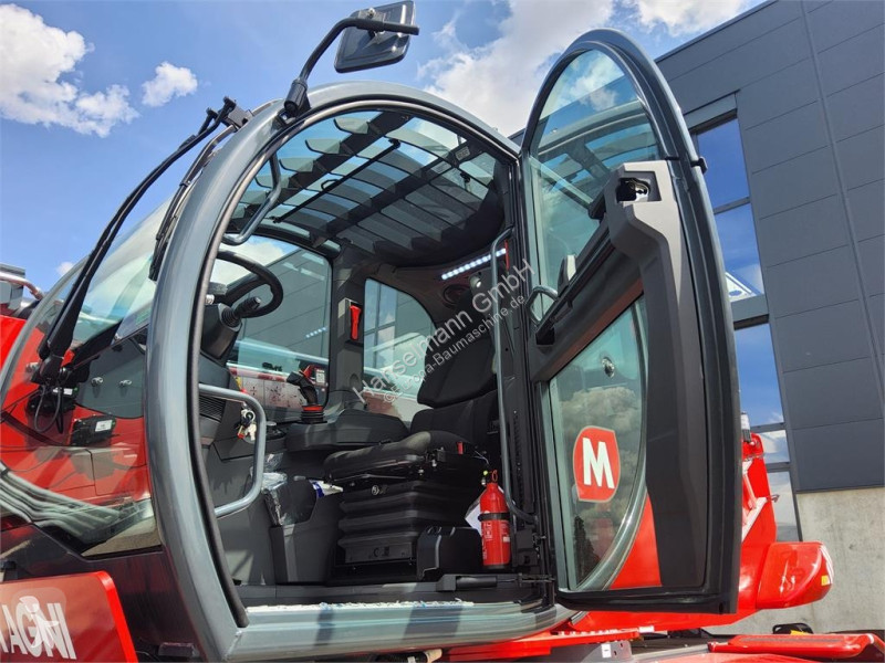 Teleskopisk truck Magni RTH 8.35