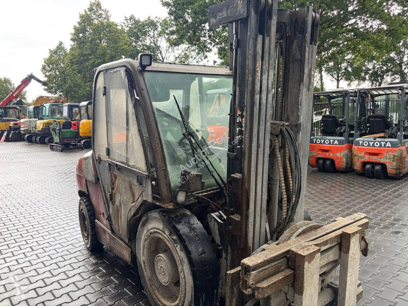 Teleskopický manipulátor Manitou MSI 35