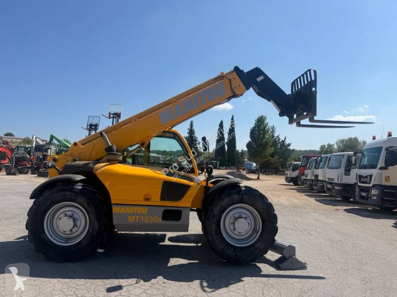 رافعة شوكية تلسكوبية Manitou