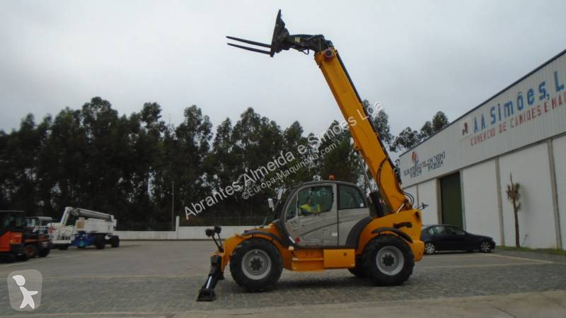 رافعة شوكية تلسكوبية Manitou