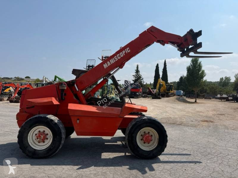 Chariot télescopique Manitou MT 728