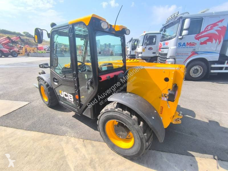 Телескопичен товарач JCB 525-60