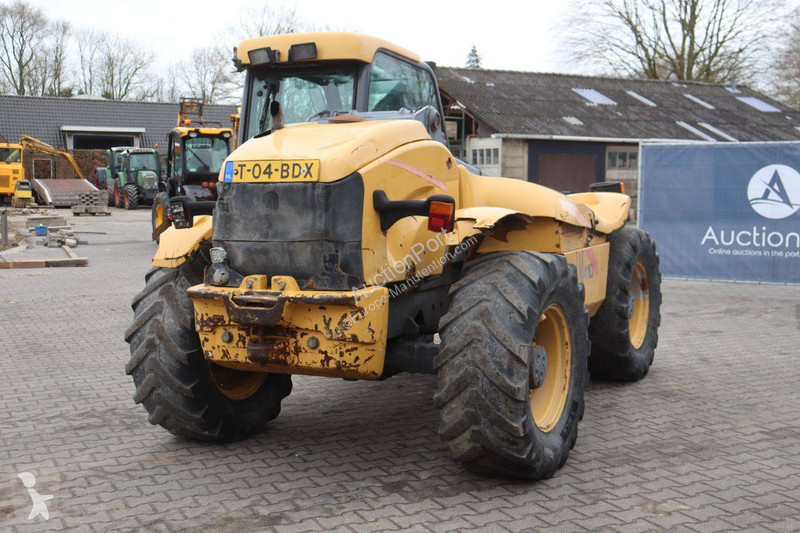 Телескопичен товарач New Holland LM 410
