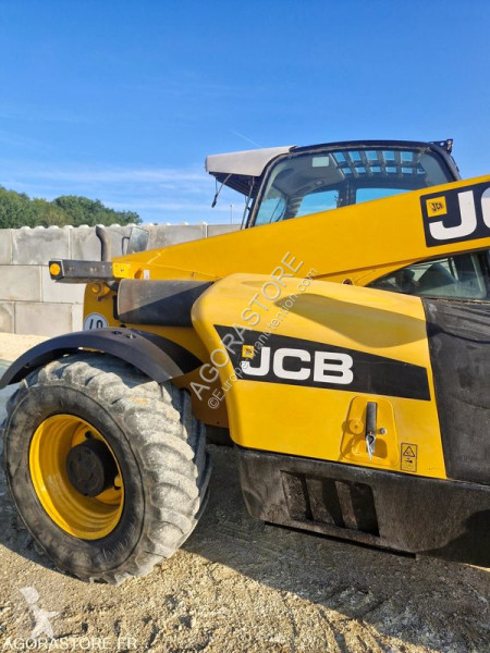 Телескопичен товарач JCB 5TC