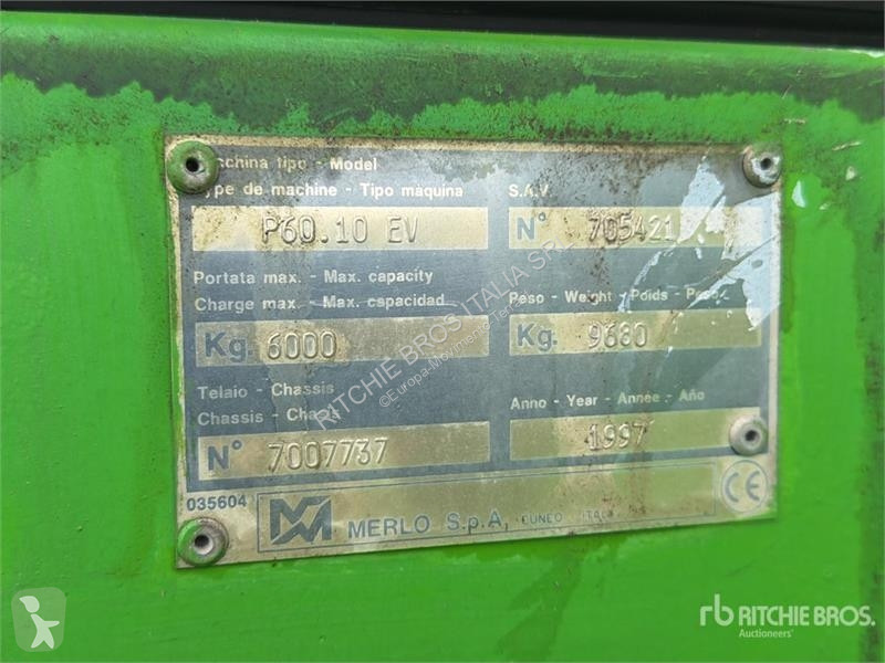 Телескопічний навантажувач Merlo P60.10EV