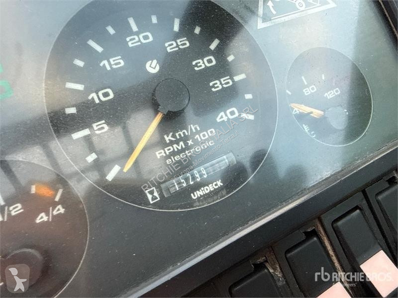 Încărcător telescopic Merlo ROTO 33.16KS