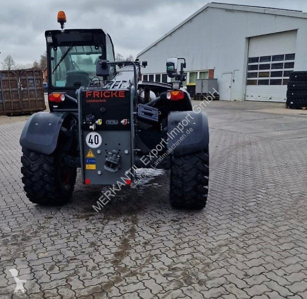 Chariot télescopique Claas 741