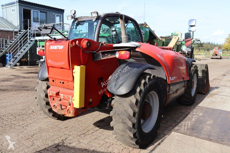 Teleskopický vozík Manitou MT835 ST3B