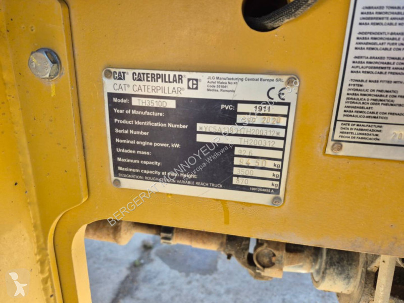 Teleskopický vozík Caterpillar TH3510D