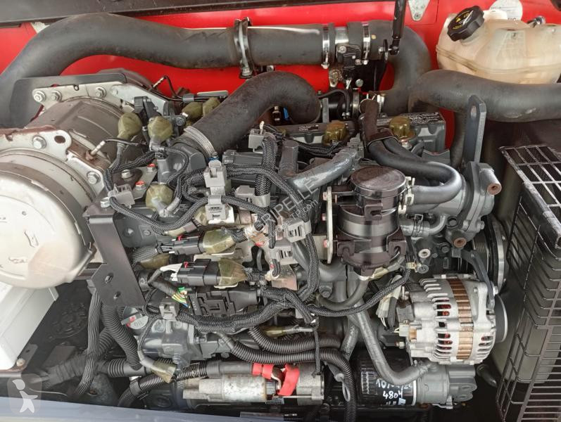رافعة شوكية تلسكوبية Manitou  MT930H