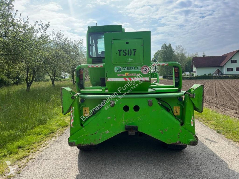 Încărcător telescopic Merlo 38.16