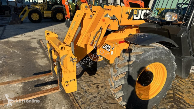 Chariot télescopique JCB 531-70