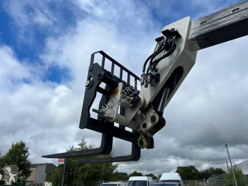 Încărcător telescopic MST ST 13.35h