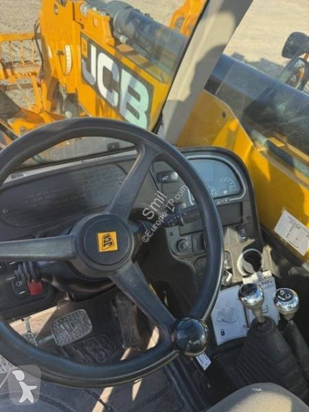 رافعة شوكية تلسكوبية JCB 540-180