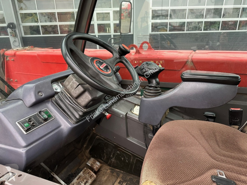 Teleskopický manipulátor Manitou  MLT 845-120...