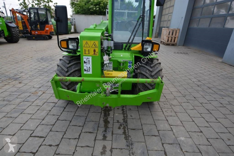 Încărcător telescopic Merlo E-Worker 25.5-90...