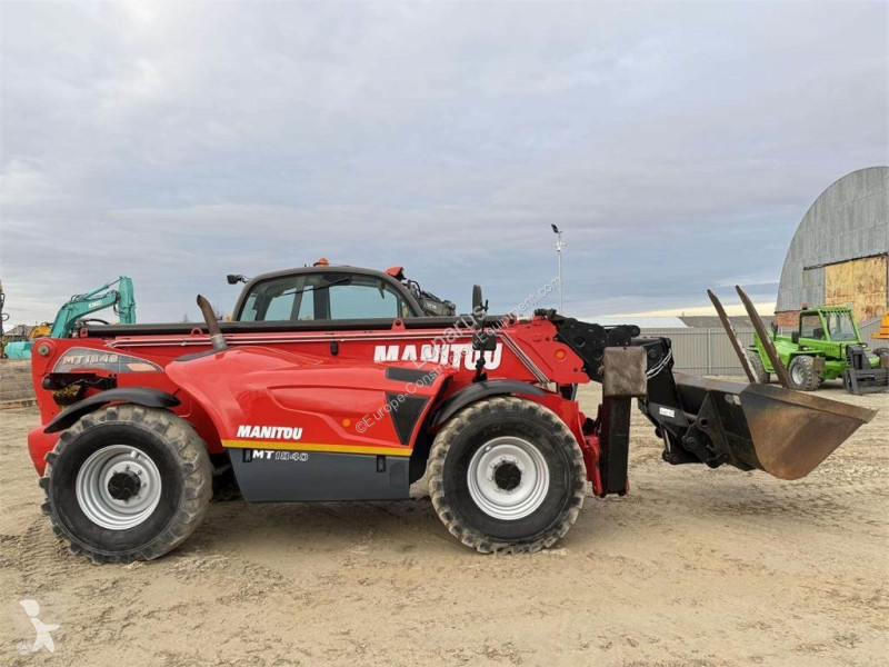 Încărcător telescopic Manitou bucket + forks
