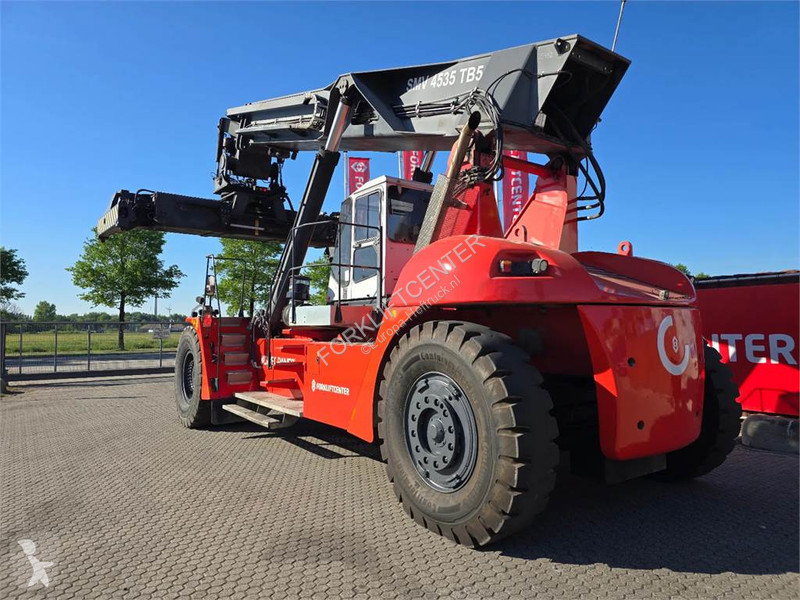 Chariot télescopique Konecranes SMV 4535 TB5