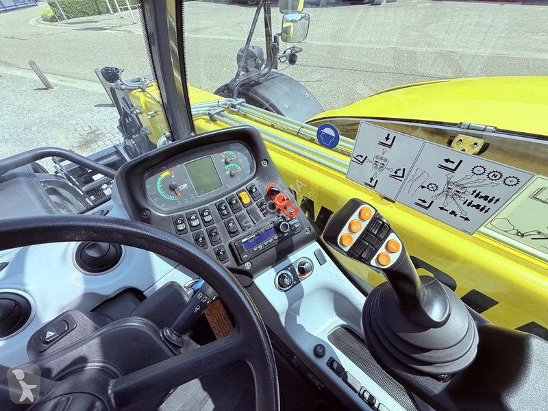 Chariot télescopique New Holland TH7.42...