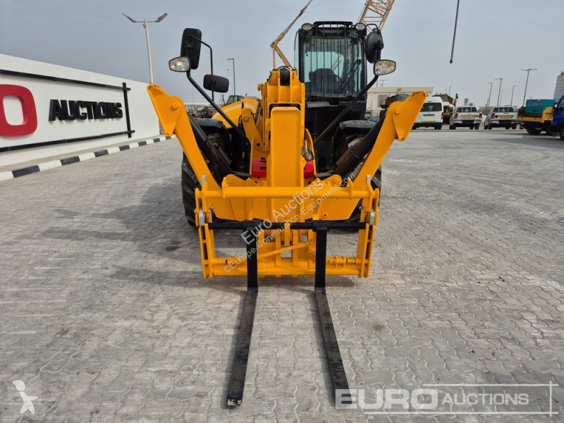 رافعة شوكية تلسكوبية JCB 540-170