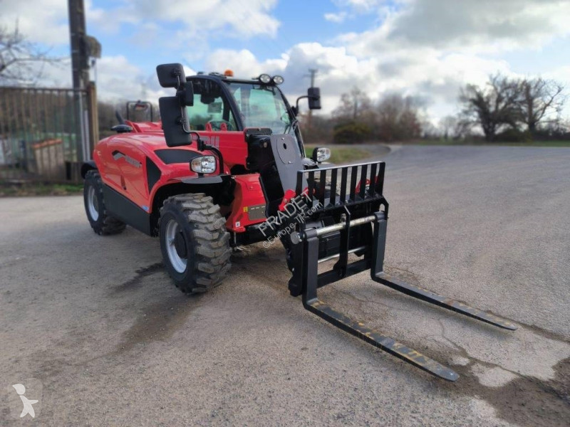 رافعة شوكية تلسكوبية Manitou MT 625 H