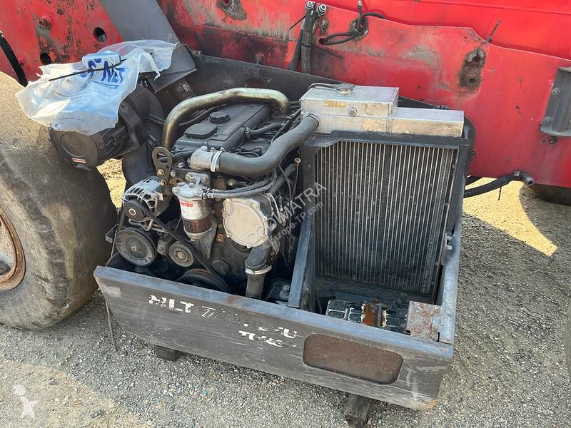 رافعة شوكية تلسكوبية Manitou  MLT741