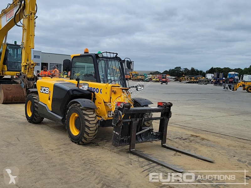 Încărcător telescopic JCB 525-60 Hi Viz