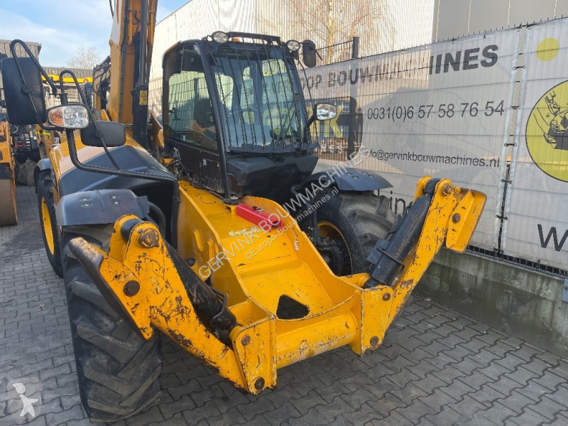 Teleskopisk truck JCB 533-105