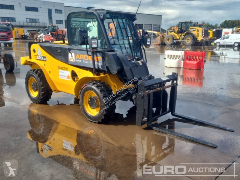 Chariot télescopique JCB 520-40
