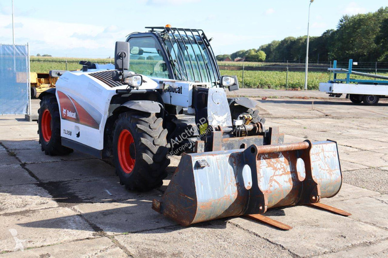 Chariot télescopique Bobcat TL358D