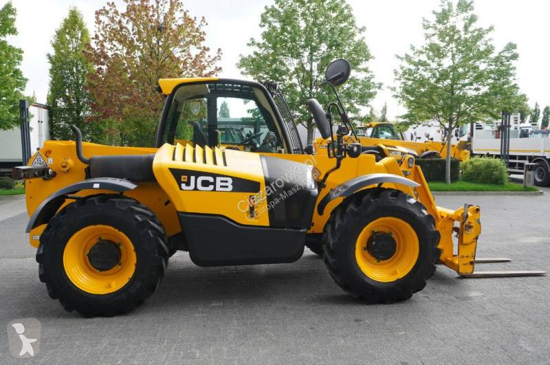 Încărcător telescopic JCB / 900 MTH telescopic...