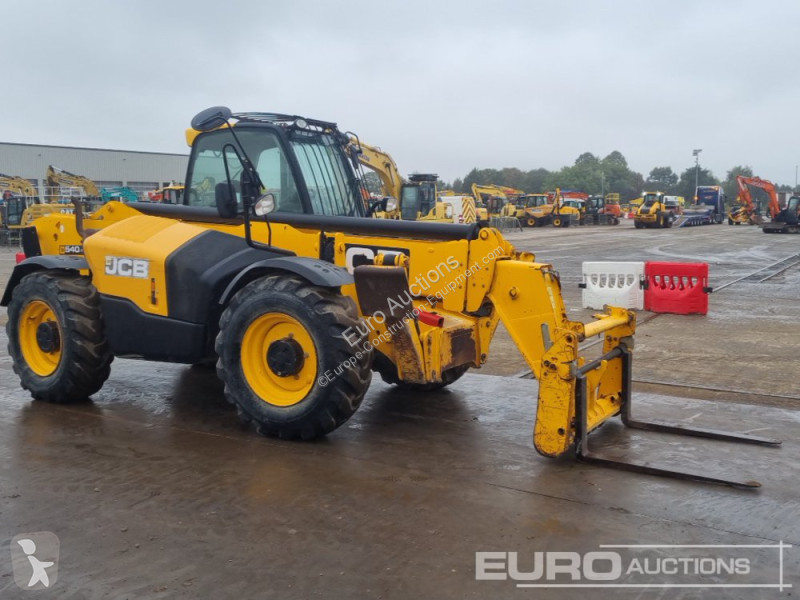 Teleskopický vozík JCB 540-140 Hi Viz