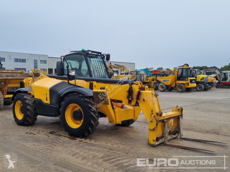 Teleskopický vozík JCB 535-140 Hi Viz