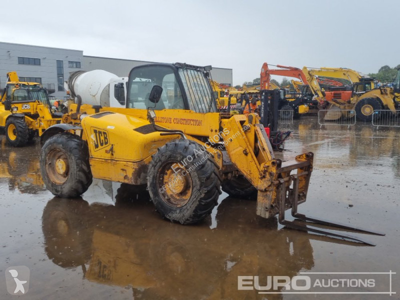 Teleskopický vozík JCB 530-70