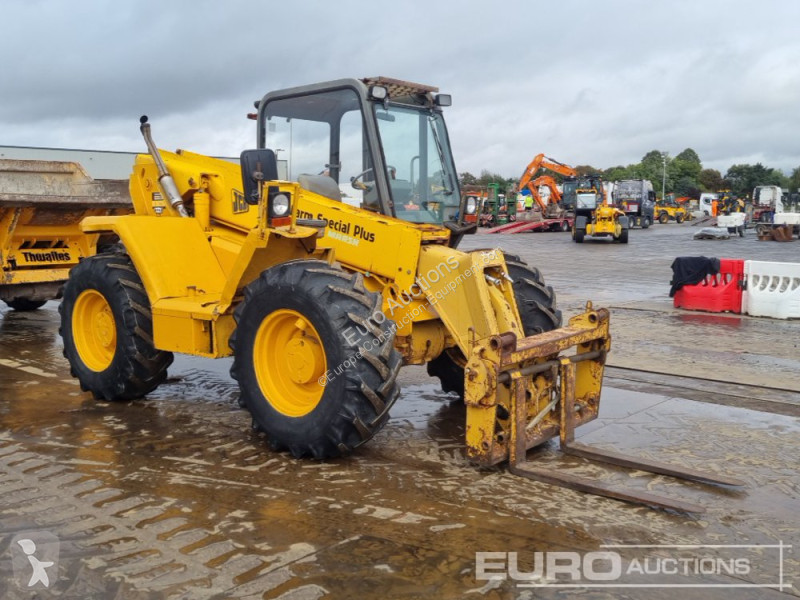 Sollevatori telescopici JCB 525-58