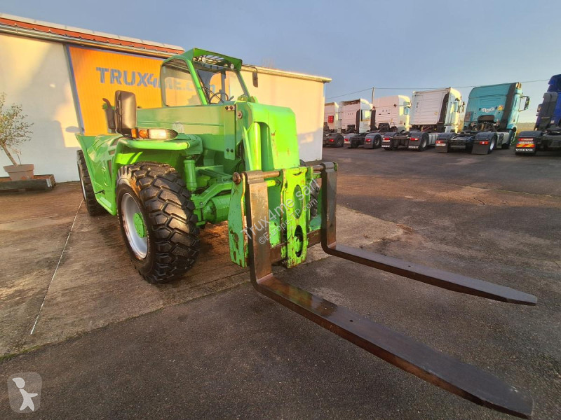 Телескопичен товарач Merlo P 101.10 HM