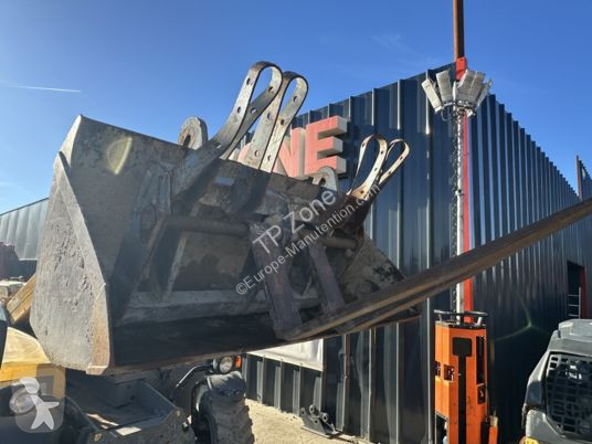 Teleskoplastare Terex telelift 2506 à 21 500 € ht
