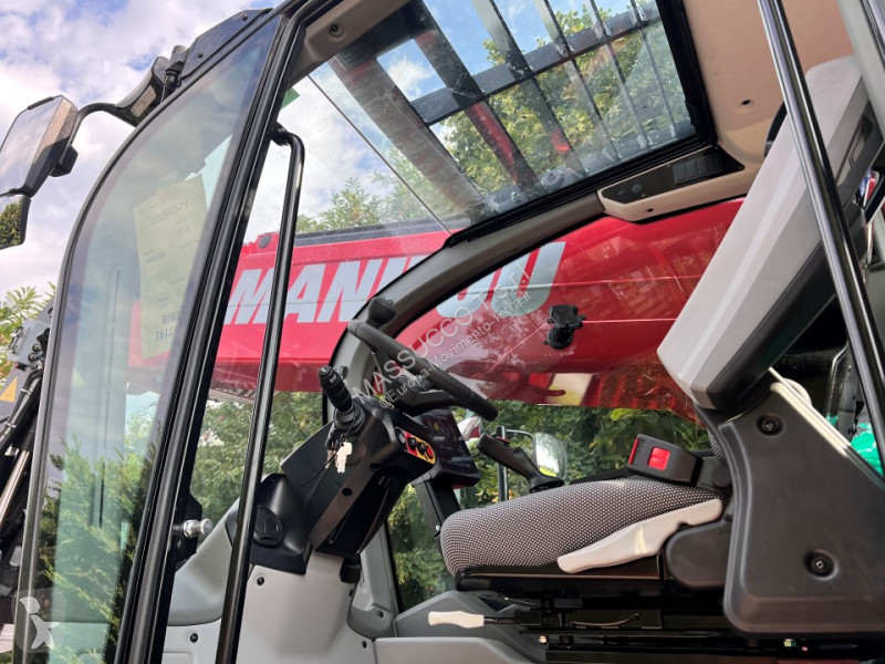 Teleskoplastare Manitou MRT 2145