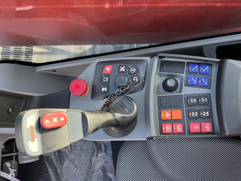Teleskoplastare Manitou MRT2545